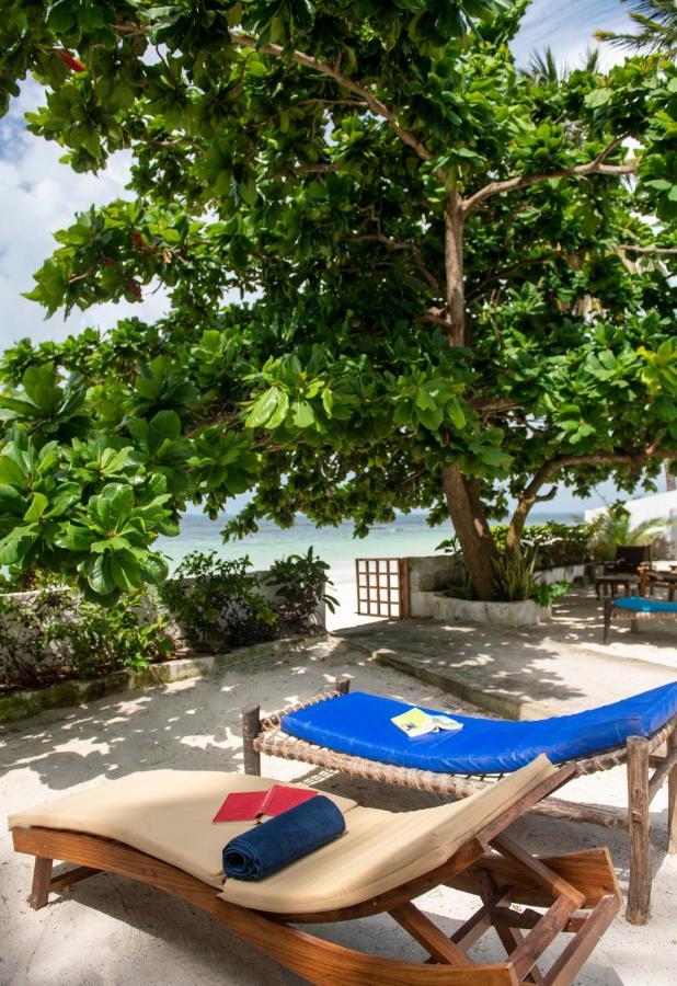 Uroa Beach Lodge Bagian luar foto