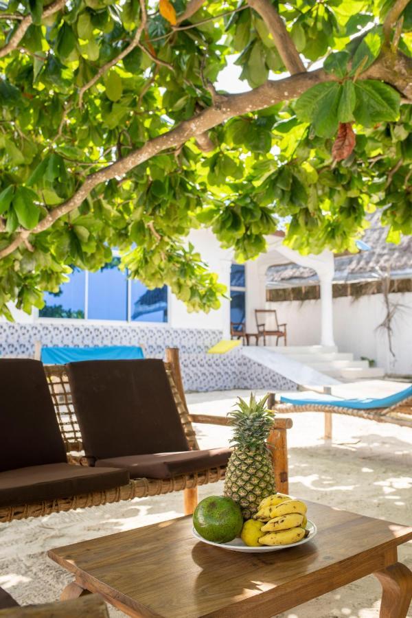 Uroa Beach Lodge Bagian luar foto
